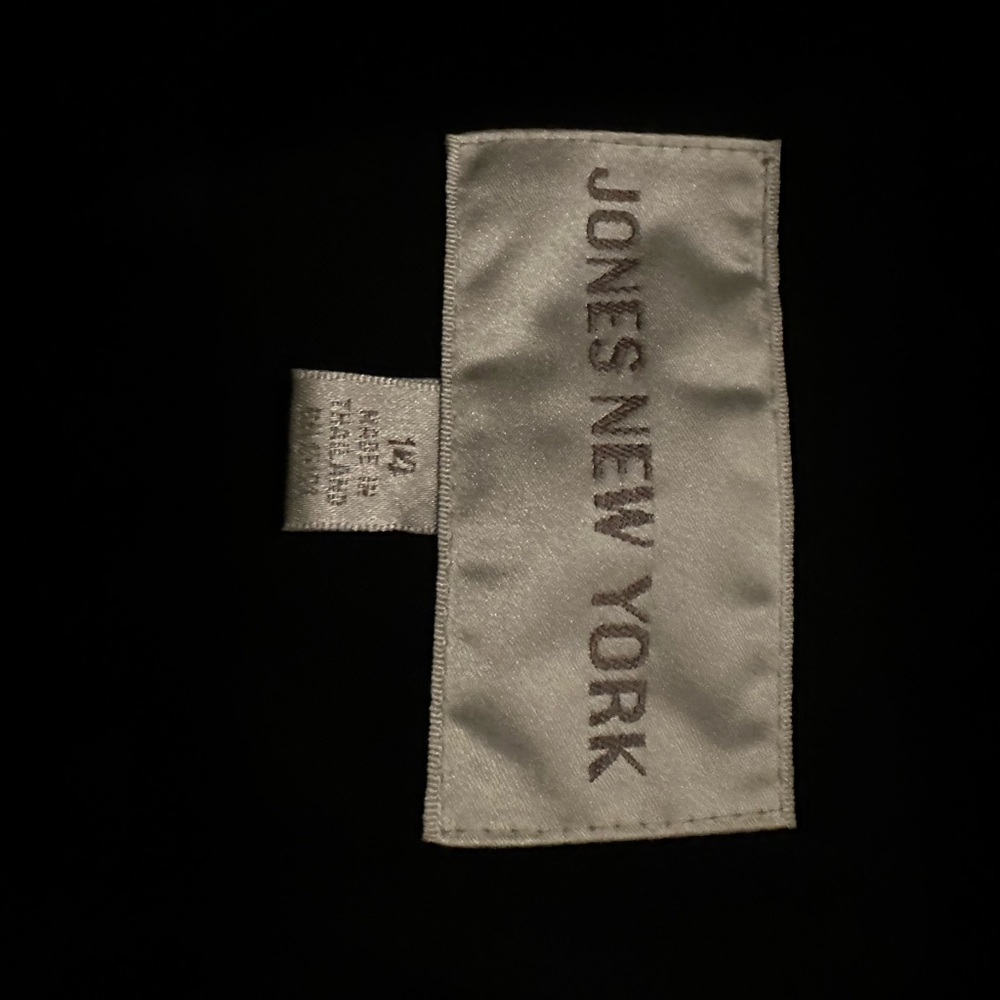 Jones of New York Black Lined Overcoat/Raincoat - Picture 4 of 5